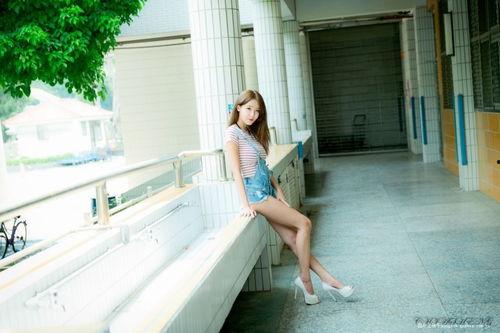 腿模小雪全集视频,性感诱惑,全程演绎